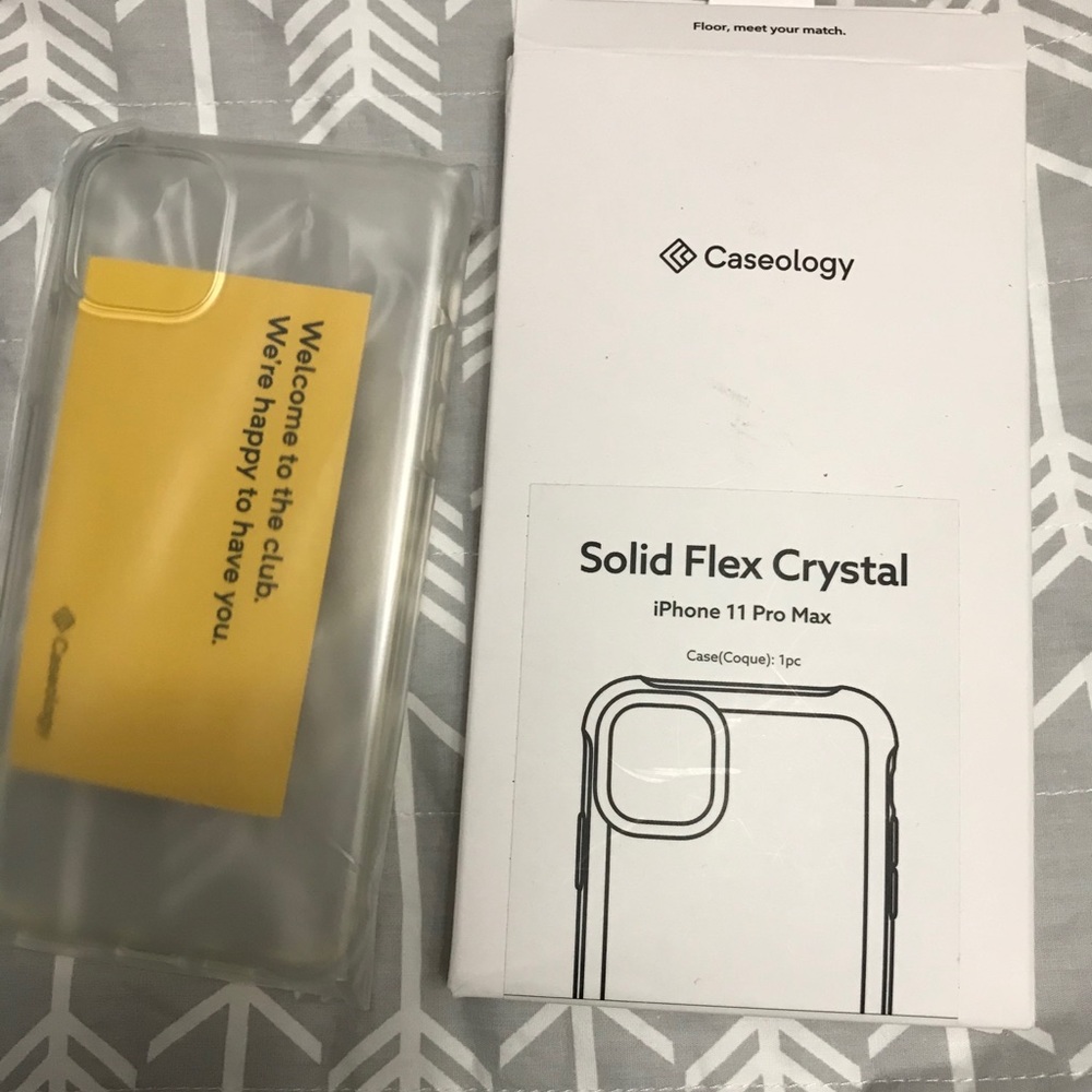 Caseology Solid Flex for iphone 11 Pro Max